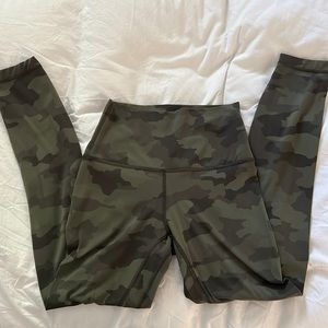 Lululemon Align 25”